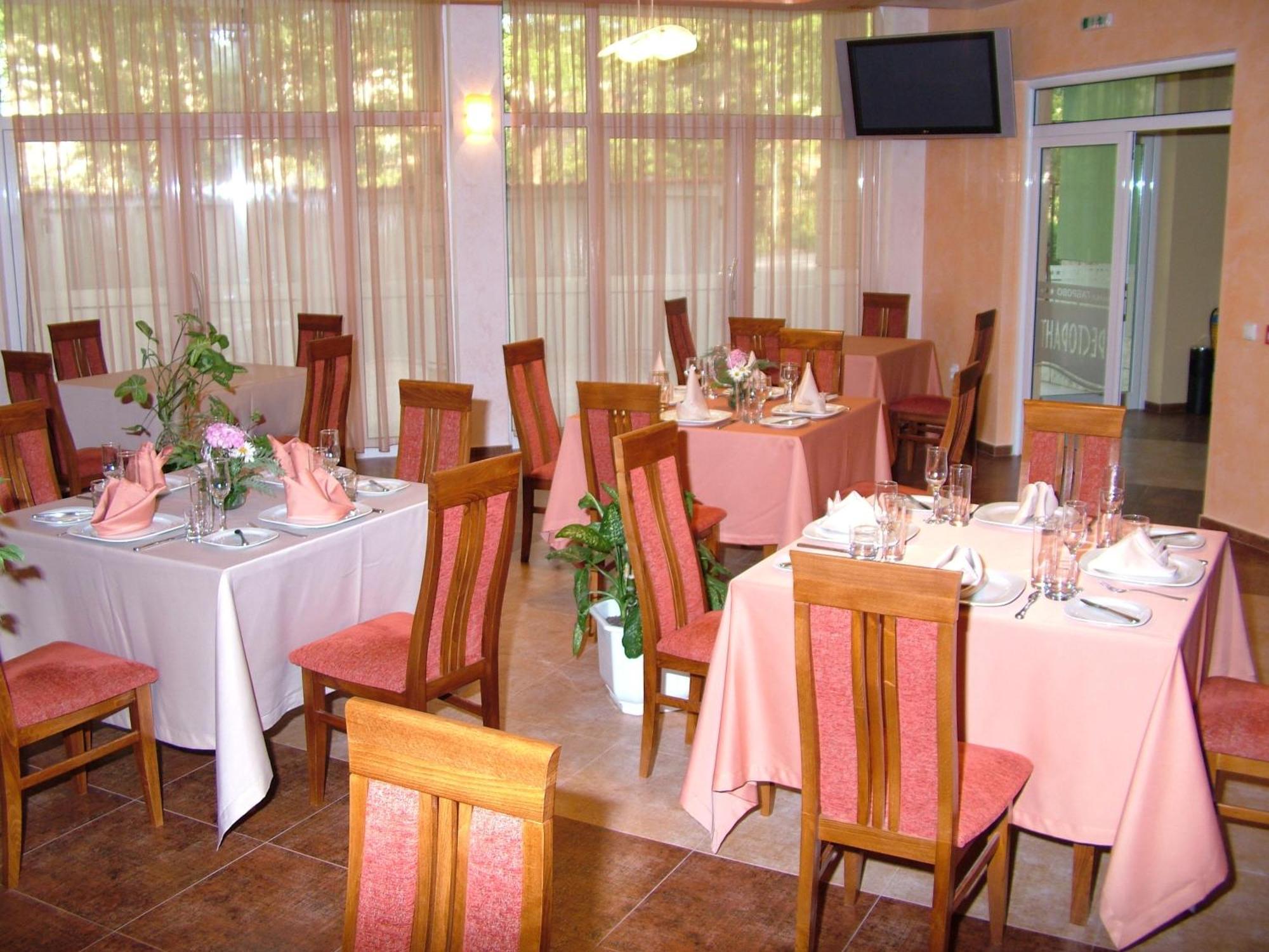 Family Hotel Габрово Екстер'єр фото